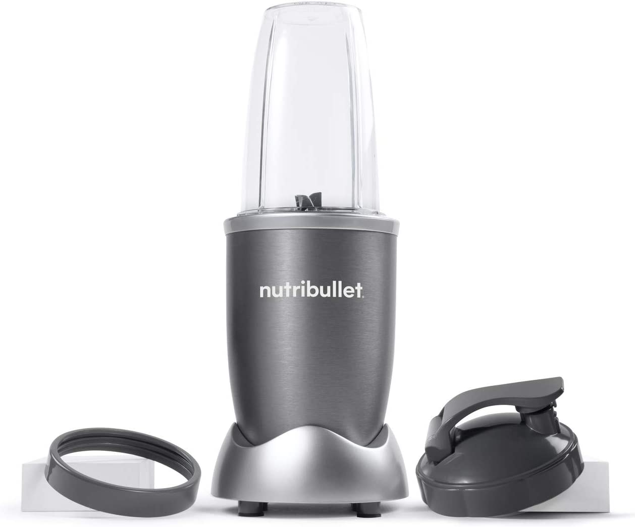 Personal blender for smoothies, food prep and frozen mixes,