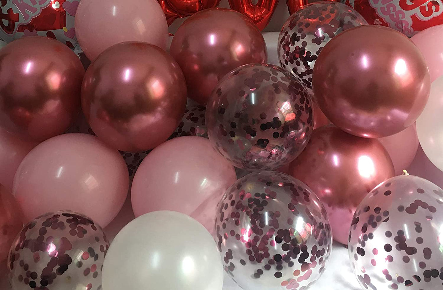 Pink red love balloons for Valentine's Day