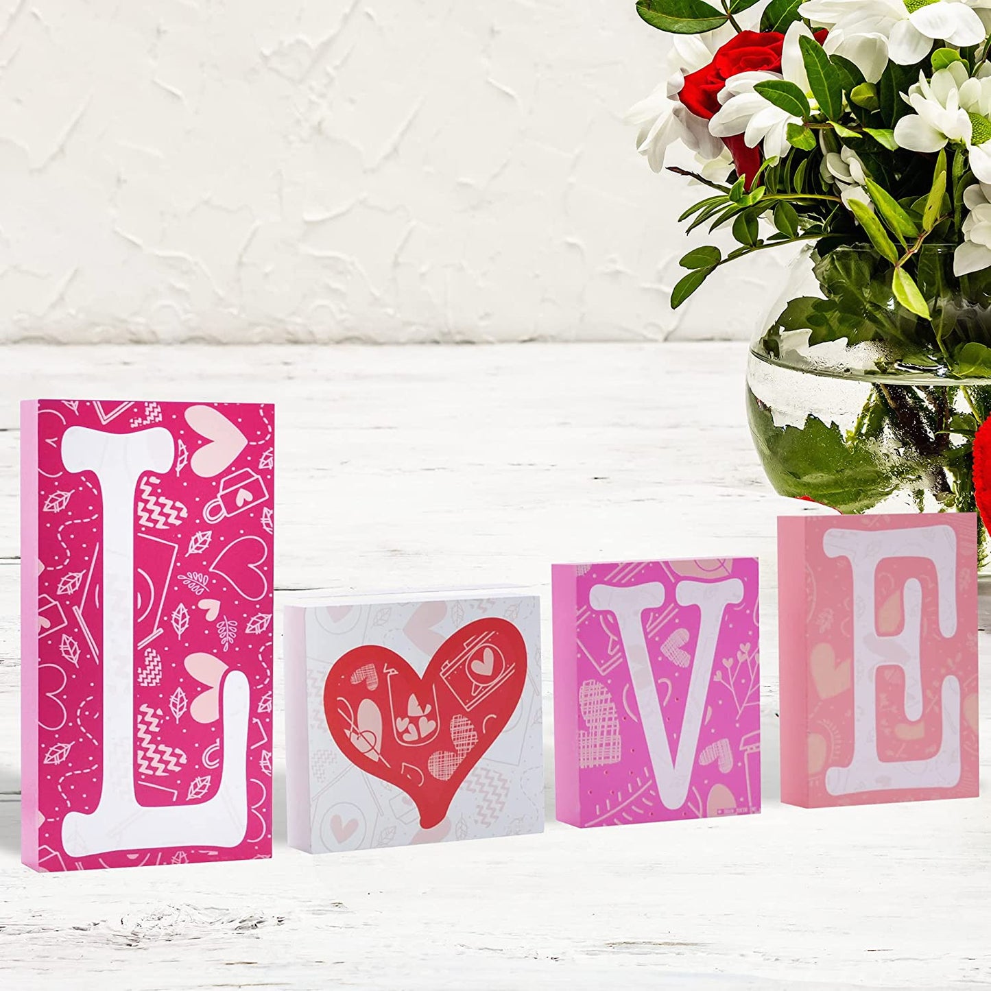 Valentines Day Table Decoration (Pink)