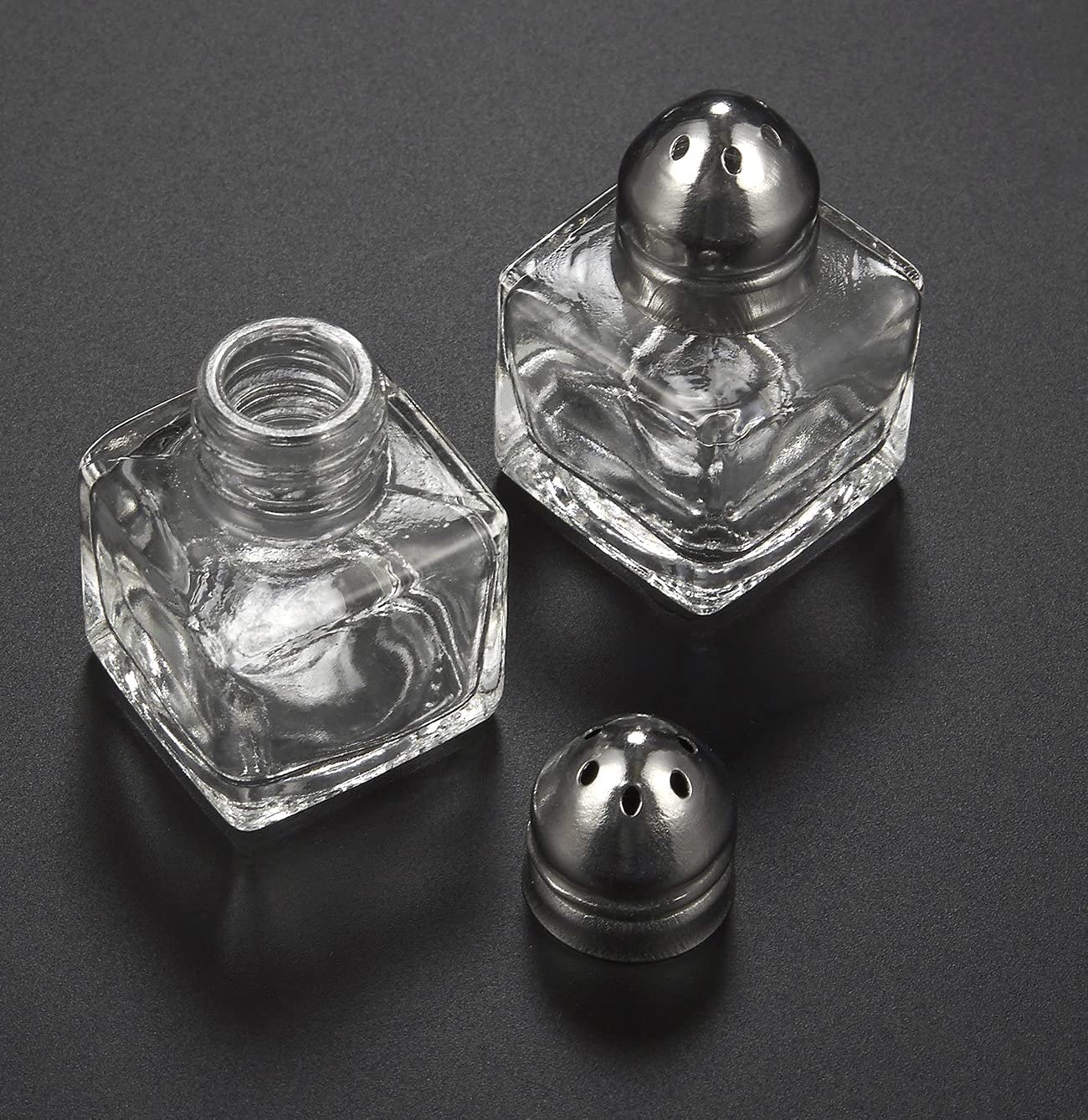 4-Piece Set of Salt Pepper Shakers 0.5 oz