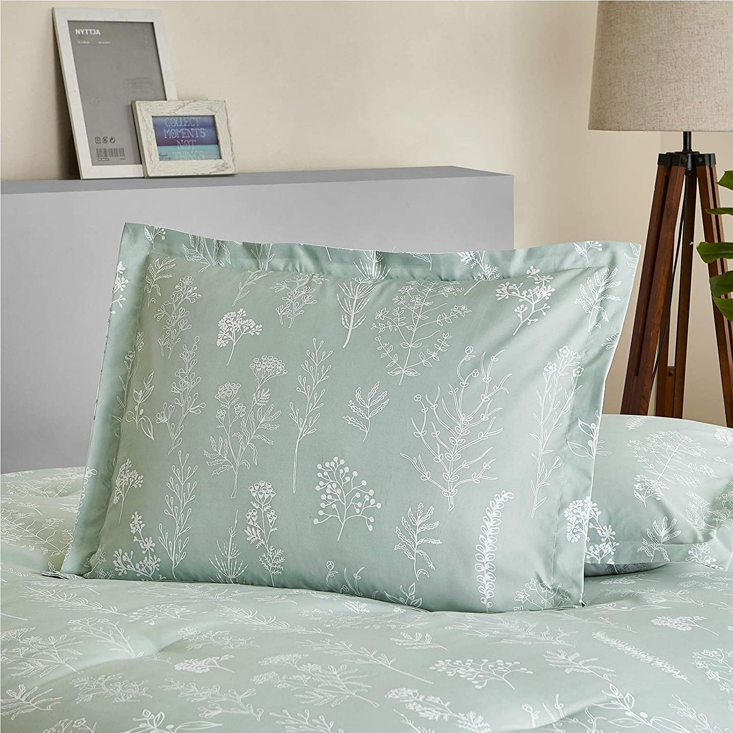 Sage Green Floral Reversible Comforter Set, with 2 Pillow Shams