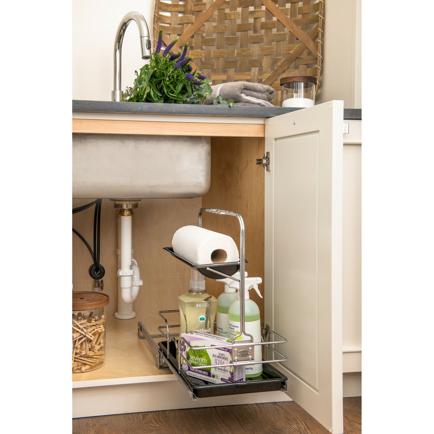 Cleaning supplies rack (silver)